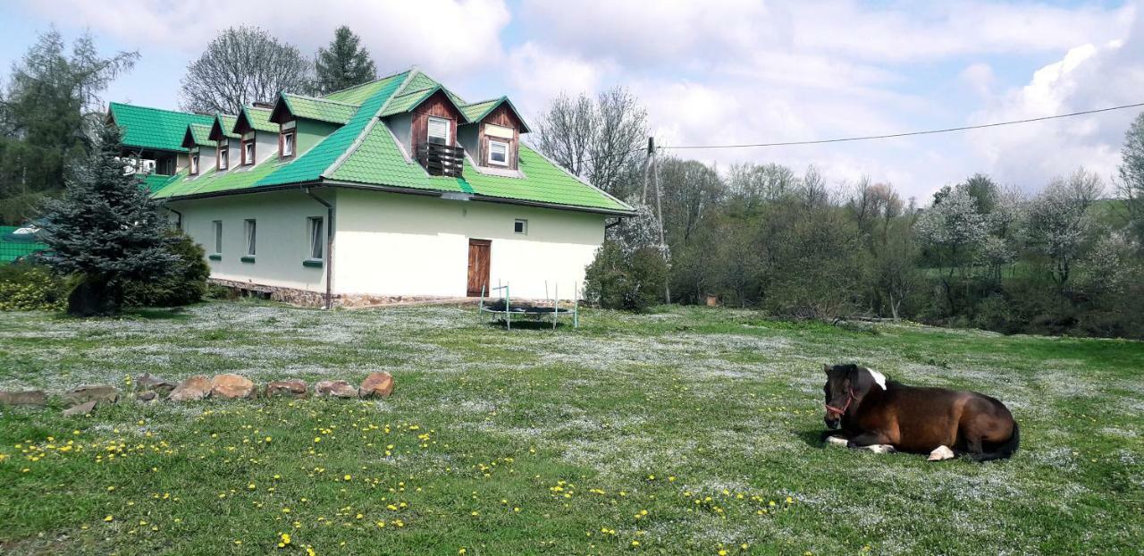 Latarnia Wagabundy Bieszczady Hotel Wola Michowa Exterior foto